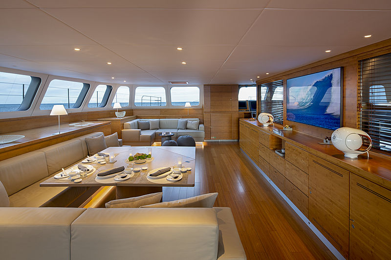 Che Yacht 
