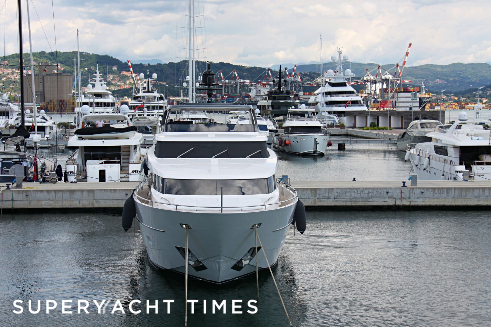Tabata yacht in La Spezia 