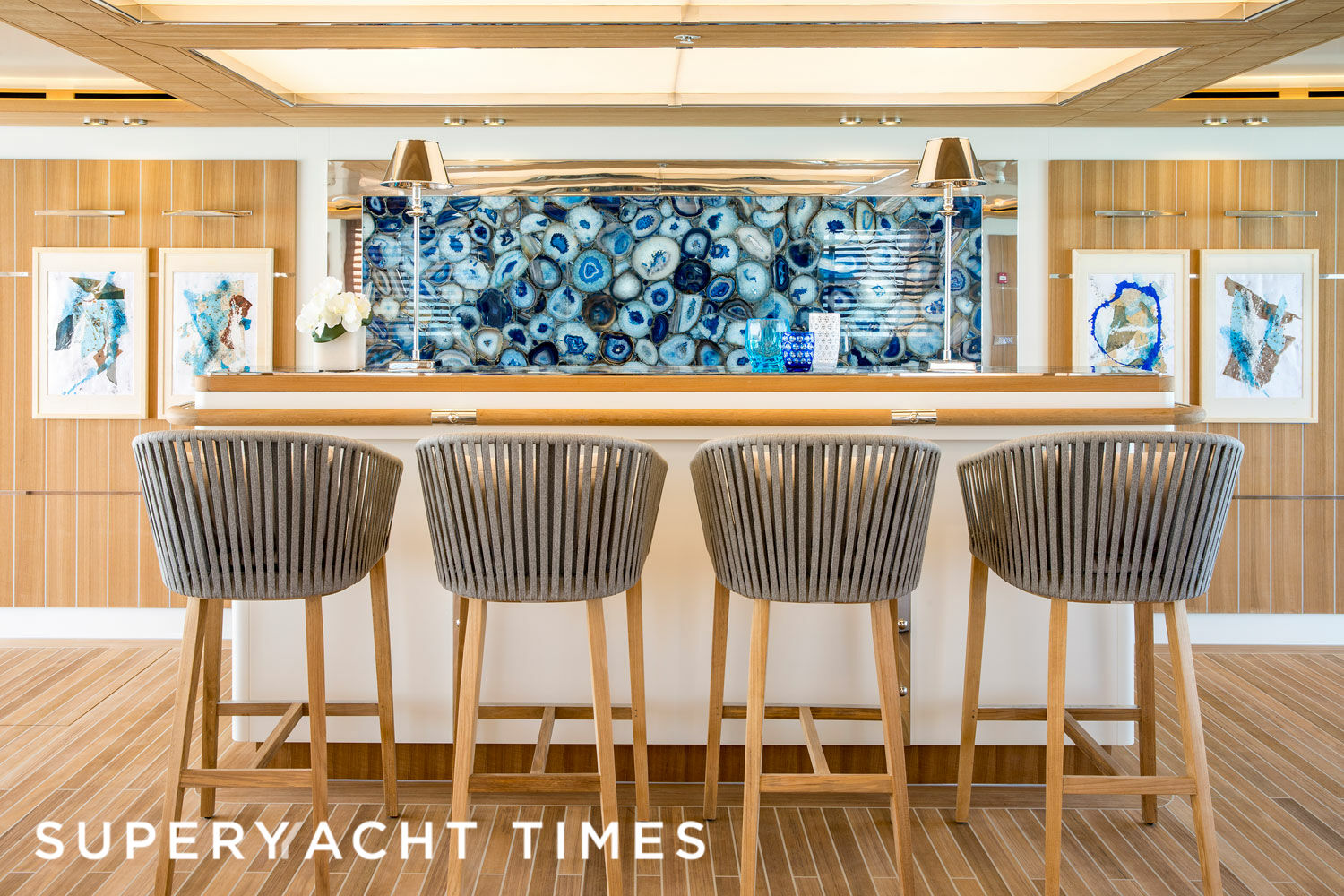 Dragon yacht beach club