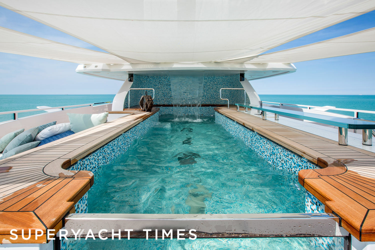 Dragon yacht pool
