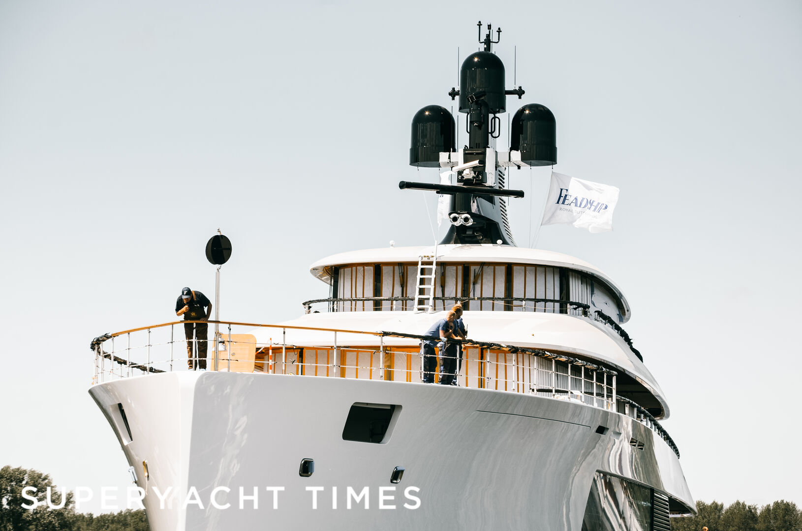 feadship-launches-77m-motor-yacht-project-818