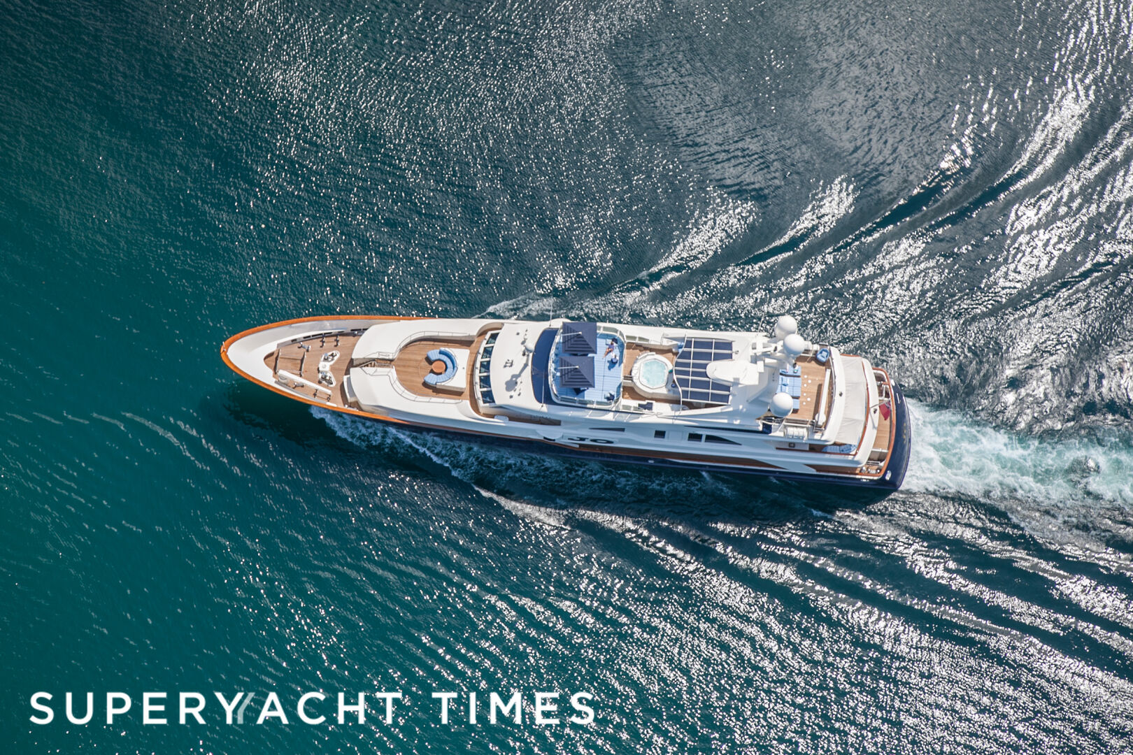 Jo yacht