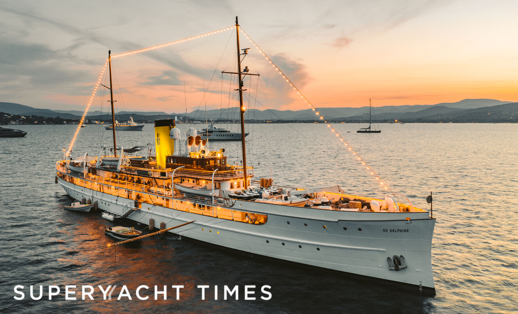 SS Delphine yacht in Saint-Tropez 