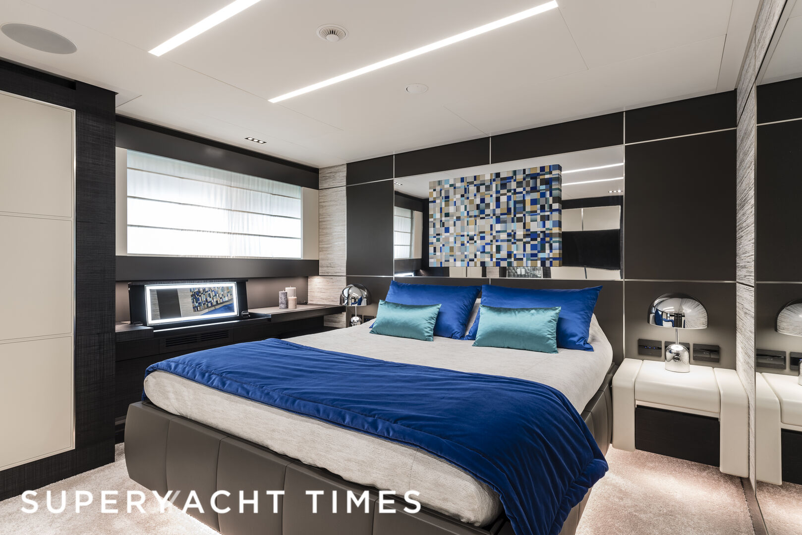 Chorusline yacht stateroom