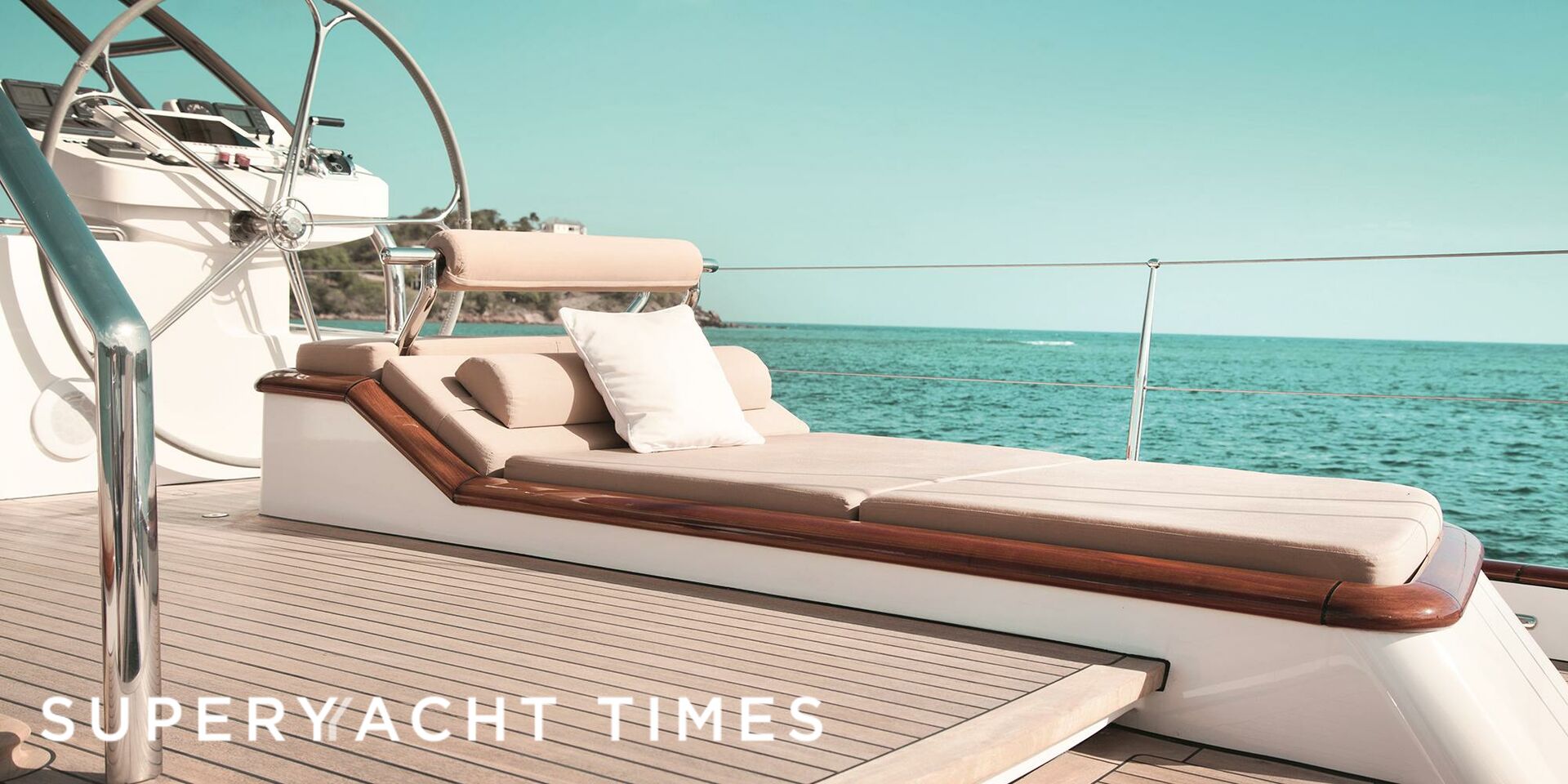 Inmocean yacht aft deck cockpit