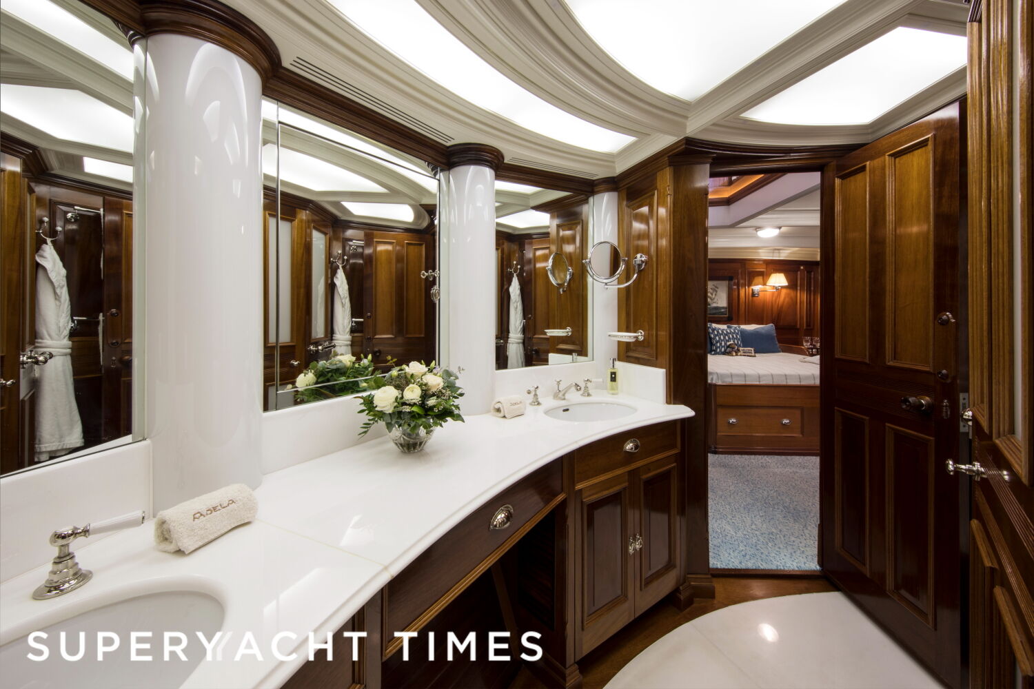 Adela yacht bathroom 