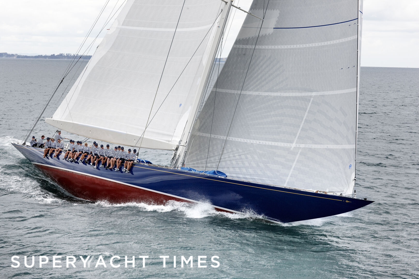 Endeavour yacht sailing 