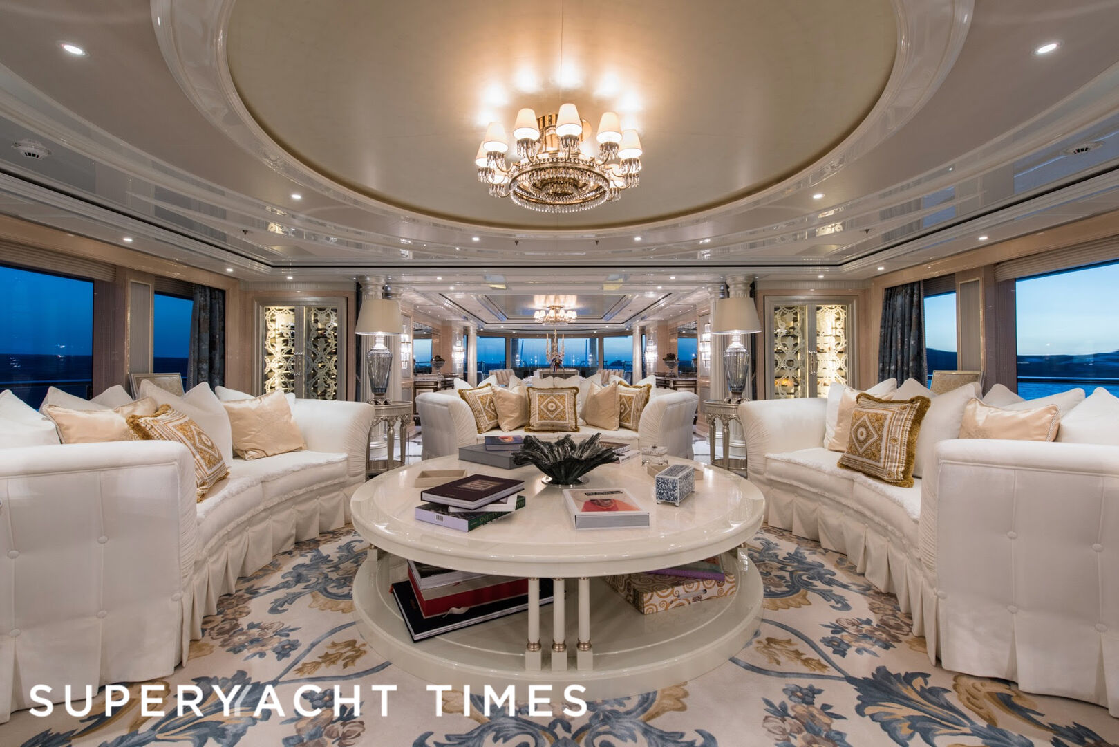Plvs Ultra yacht